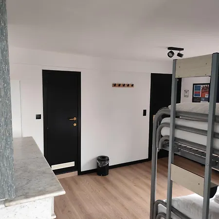 St Christopher'S Inn Hostel At The Bauhaus Bruges Chambre photo